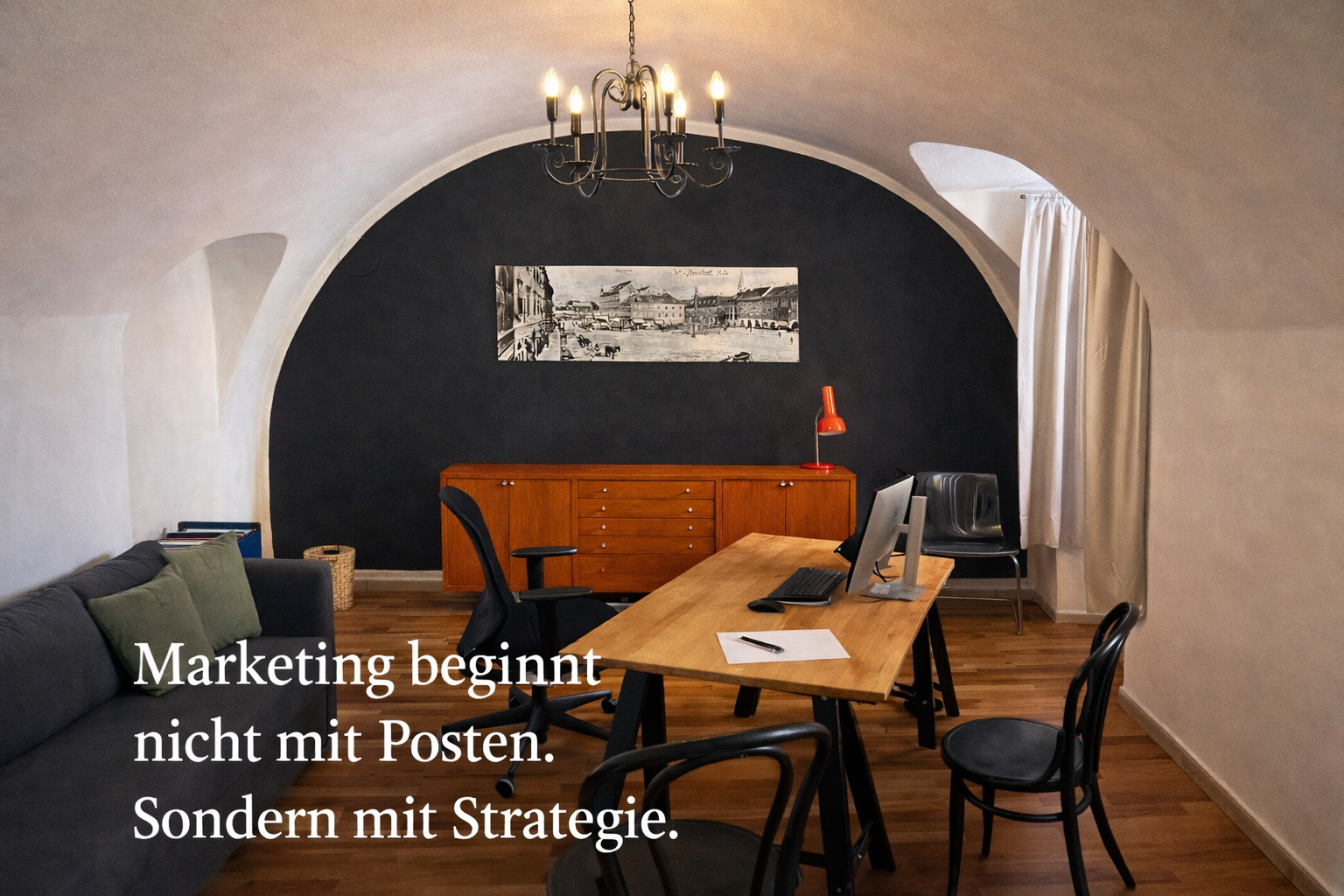 MArketing beginnt nicht mit posten. Sondern mit Strategie. 